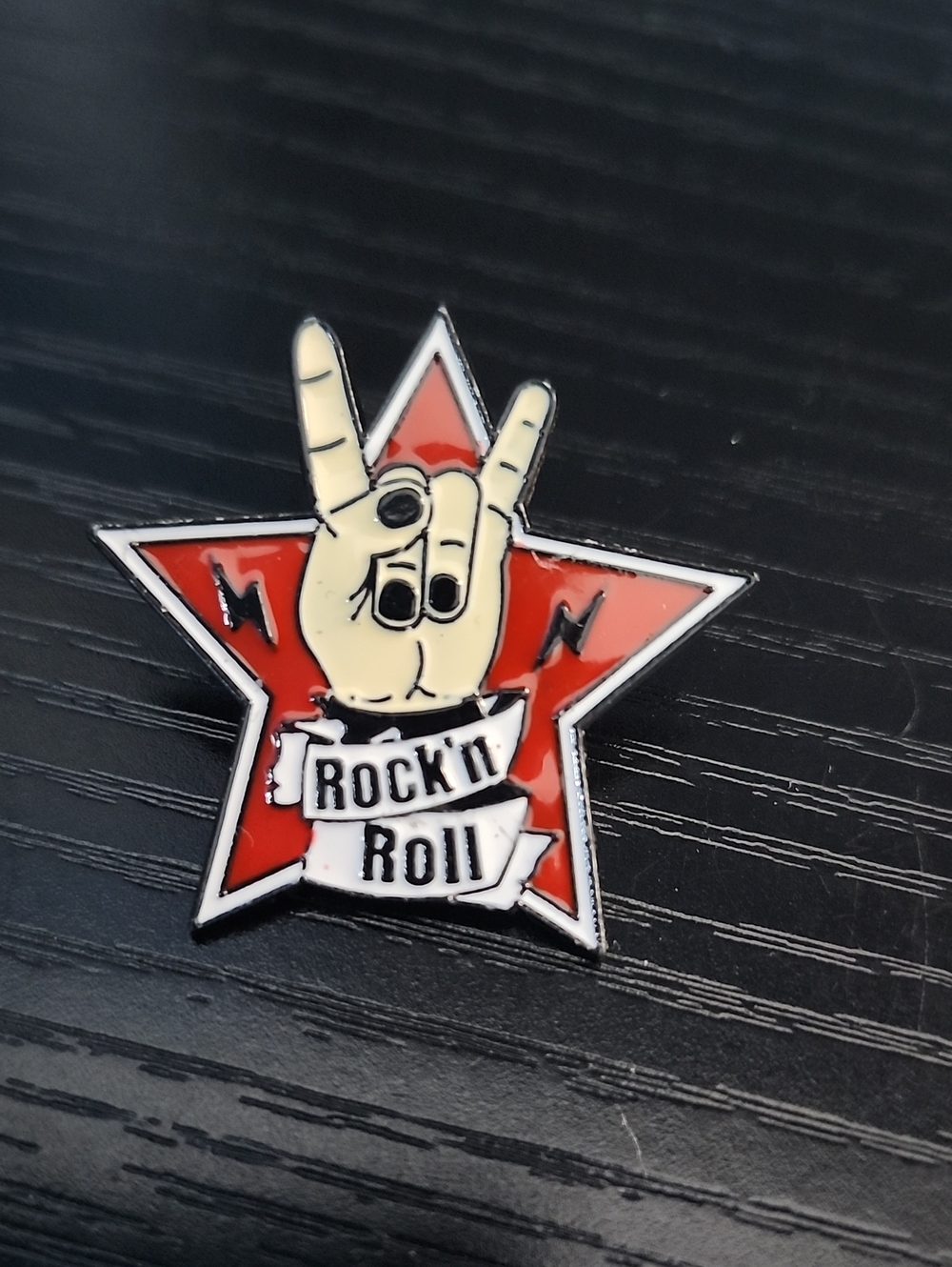 Rock 'n' Roll Enamel Pin - Red Star Hand Gesture
